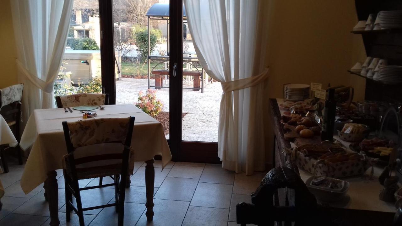 Agriturismo Otto Ducati D'Oro Изола-делла-Скала Экстерьер фото