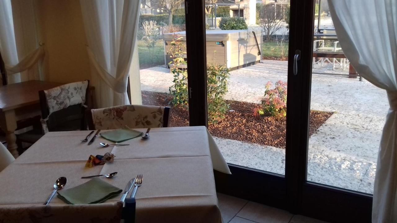 Agriturismo Otto Ducati D'Oro Изола-делла-Скала Экстерьер фото